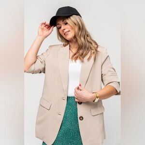 Tan Oversized Blazer with Notched Lapel